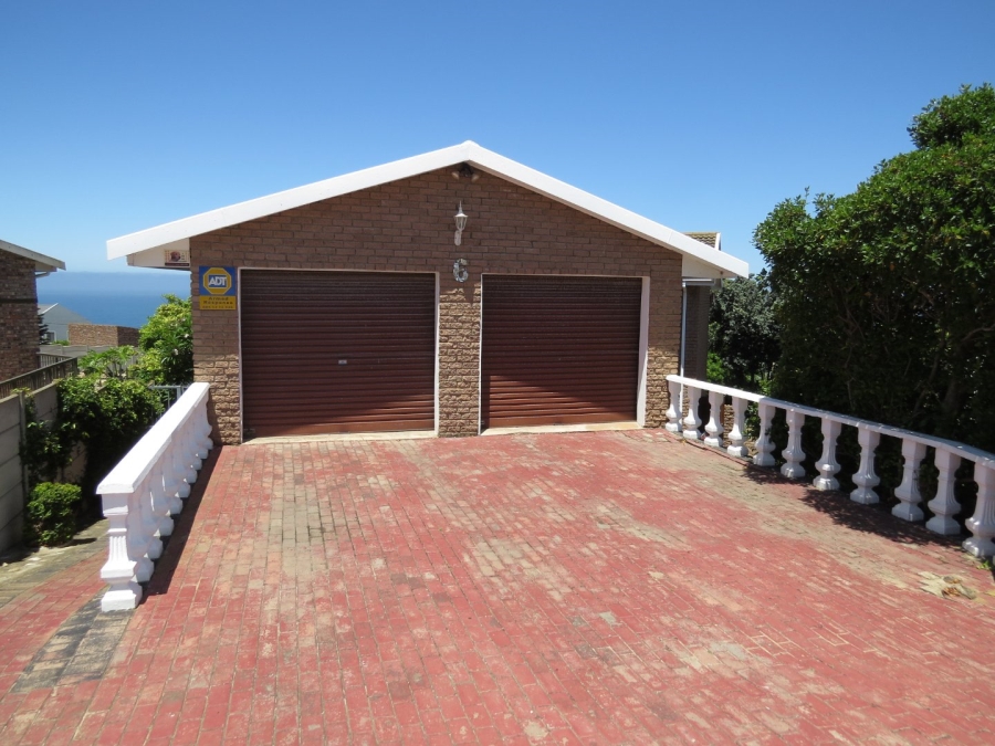 5 Bedroom Property for Sale in Dana Bay Western Cape